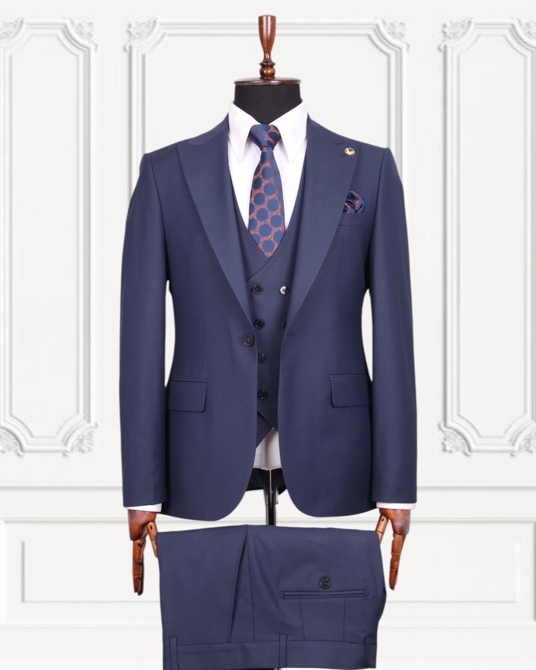 Men's Single Breasted 3 Piece Suit